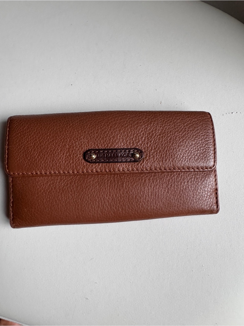 Michael Kors Two-Tone Brown Leather Snap Continental Wallet - Picture 2 of 7